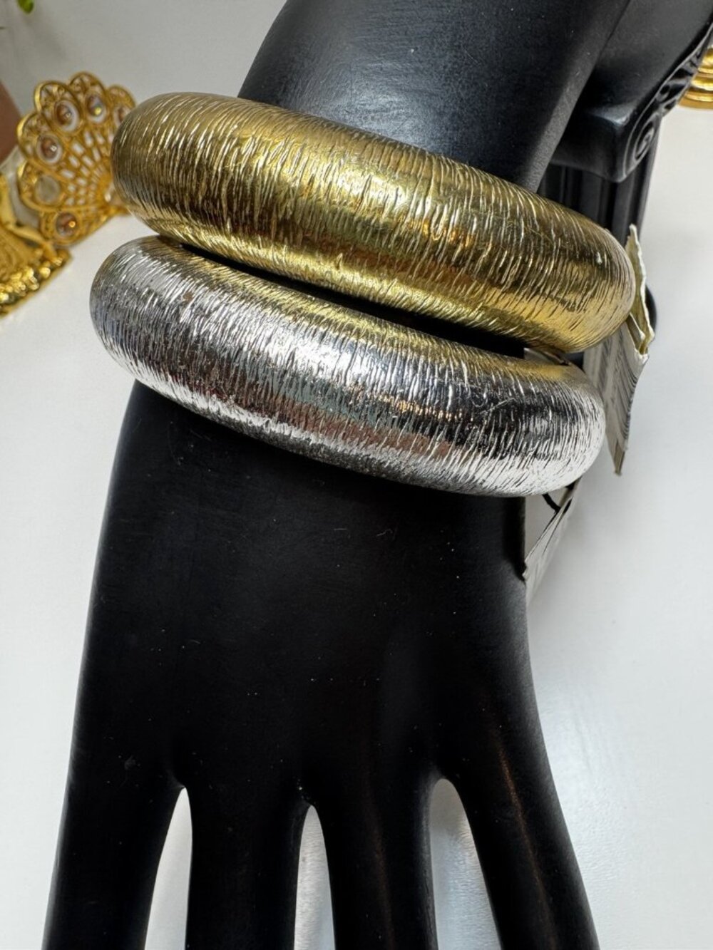 Vintage Set Gold & Silver Tone Chunky Bangle Bracelets Textured Bold Set NWT